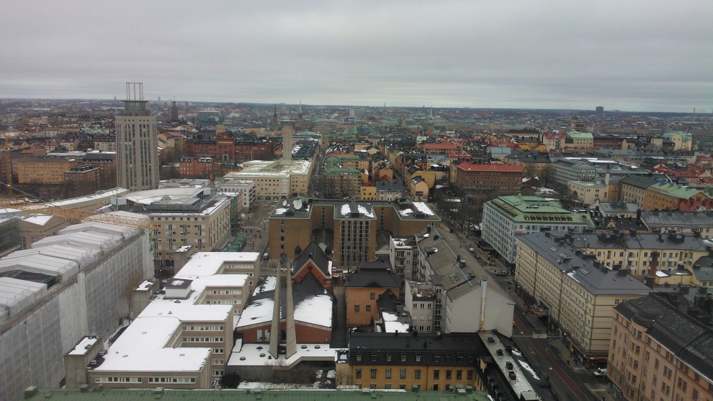 Вид на Стокгольм из офиса Paradox. В сентябре компания покинет "самый хипстерский район" города и переедет в новое, более просторное здание.